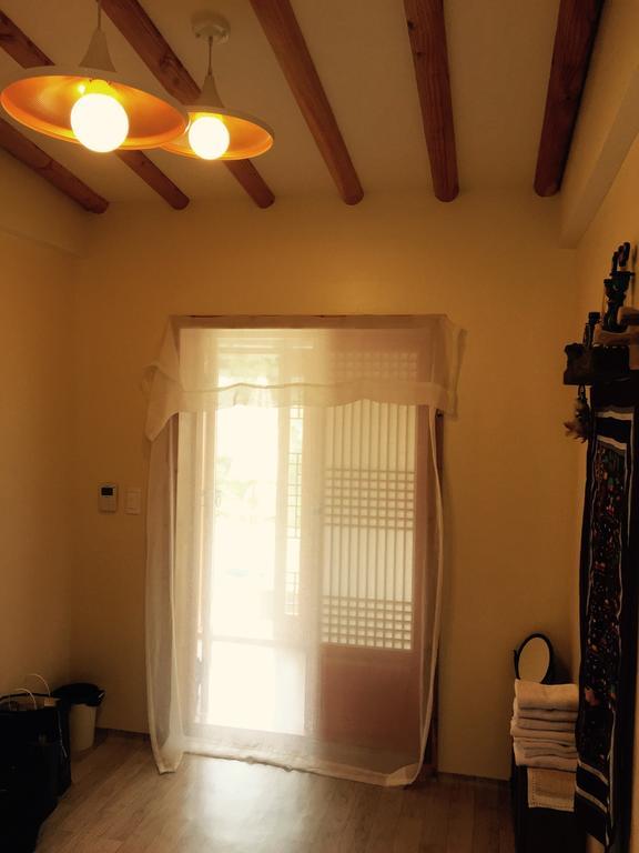 Jeonju Indigo Hanok Guesthouse Стая снимка