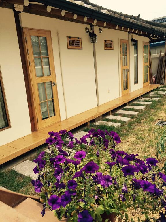 Jeonju Indigo Hanok Guesthouse Екстериор снимка
