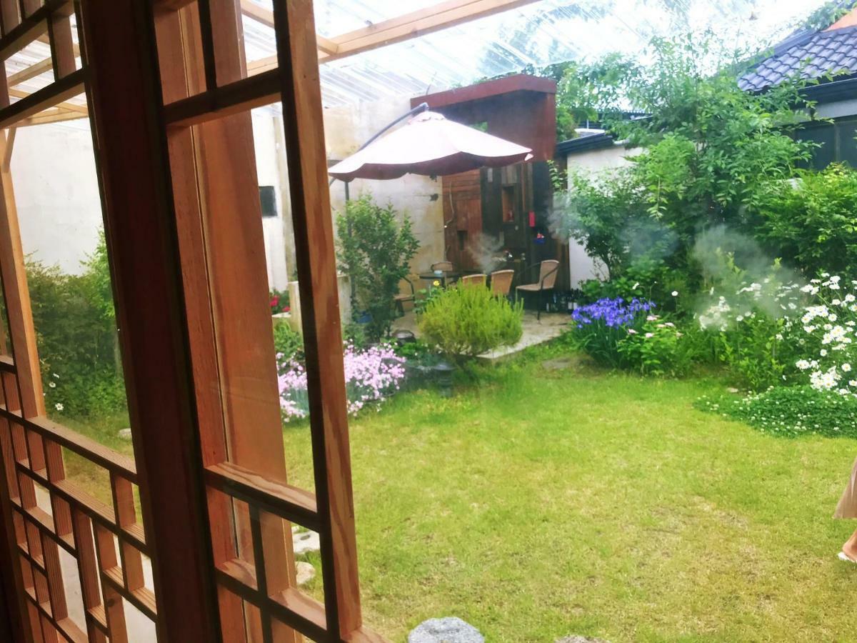 Jeonju Indigo Hanok Guesthouse Екстериор снимка